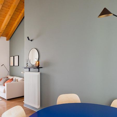 Double Private Parking, 2 Bedrooms & 2 Bathrooms - Elegant Apartment In Old Town Údine Exterior foto